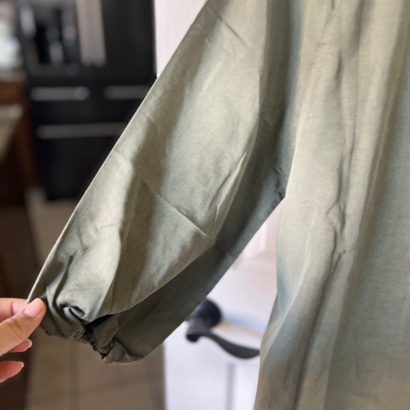 Sanctuary Mila Solid Hued Green Lyocell Button down Half sleeve top - Picture 8 of 8